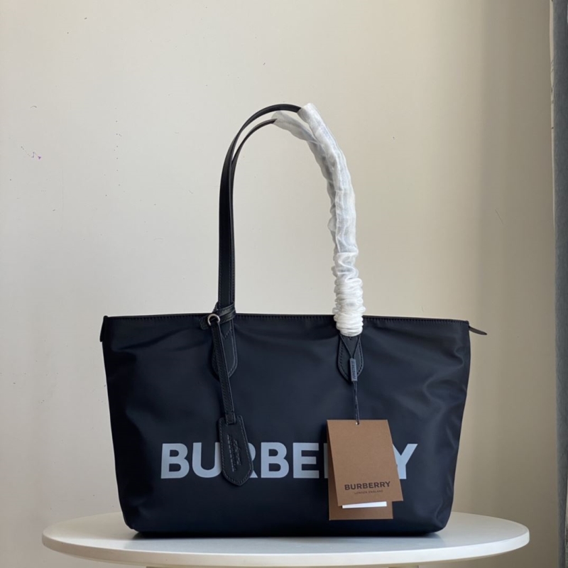 B**rry shopping bags